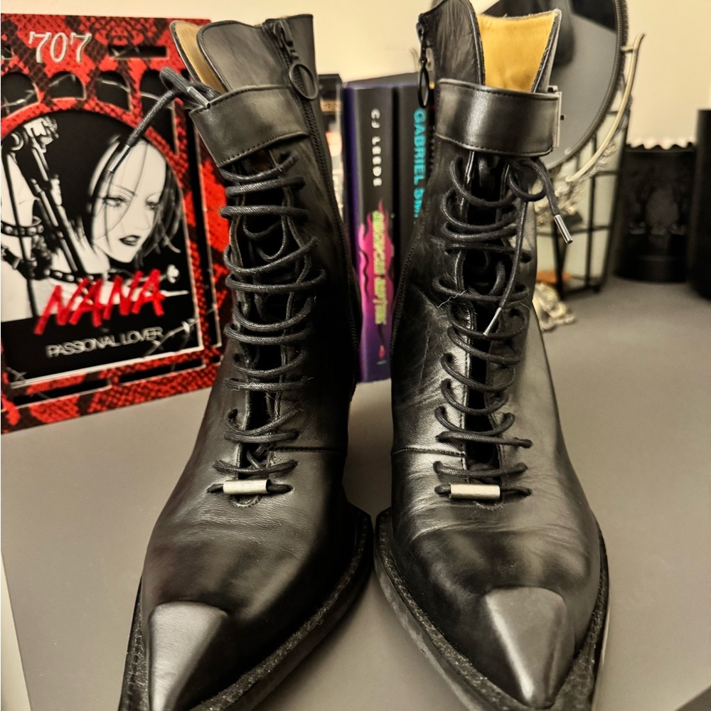 Fluevog Lady Gaga Swordfish Sleek Black Lace Up Leather Boots